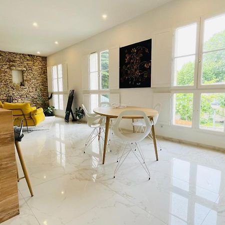 Sakina Appartement En Bord De Sorgue Fontaine-de-Vaucluse Eksteriør billede
