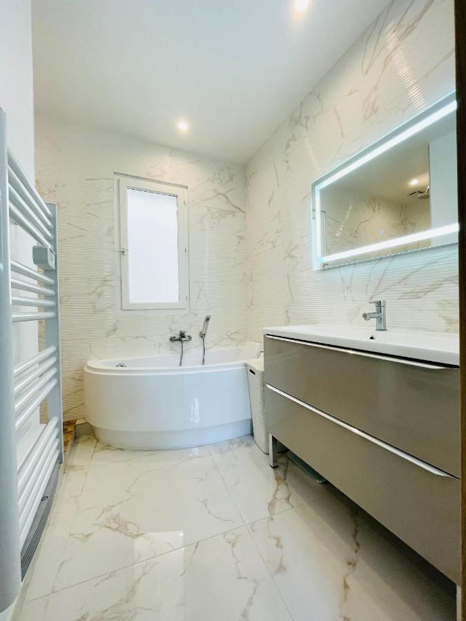 Sakina Appartement En Bord De Sorgue Fontaine-de-Vaucluse Eksteriør billede